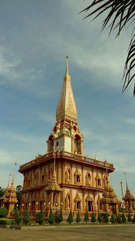 But Different Phuket Boutique Hotel Nai Harn Exteriör bild