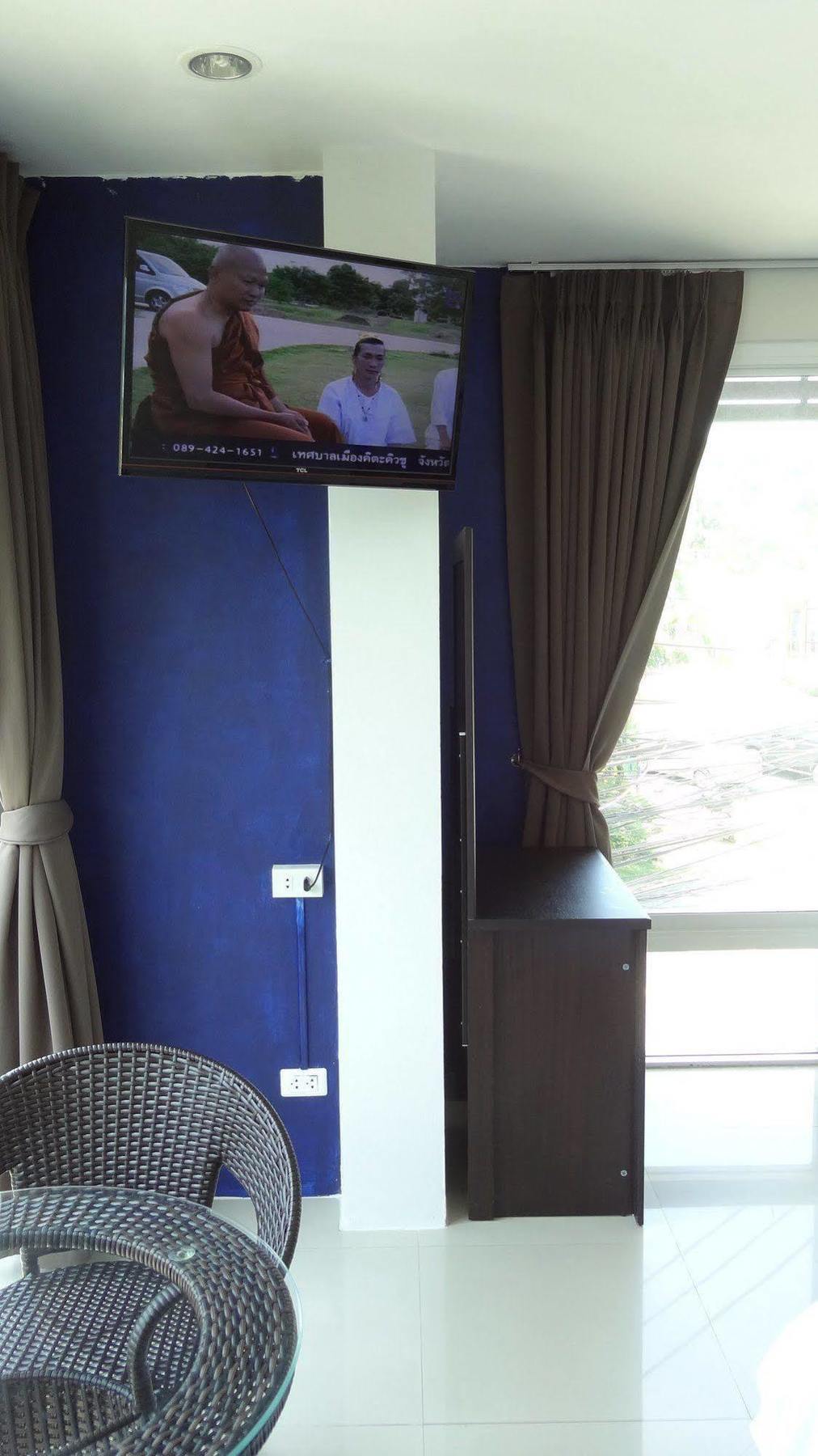 But Different Phuket Boutique Hotel Nai Harn Exteriör bild