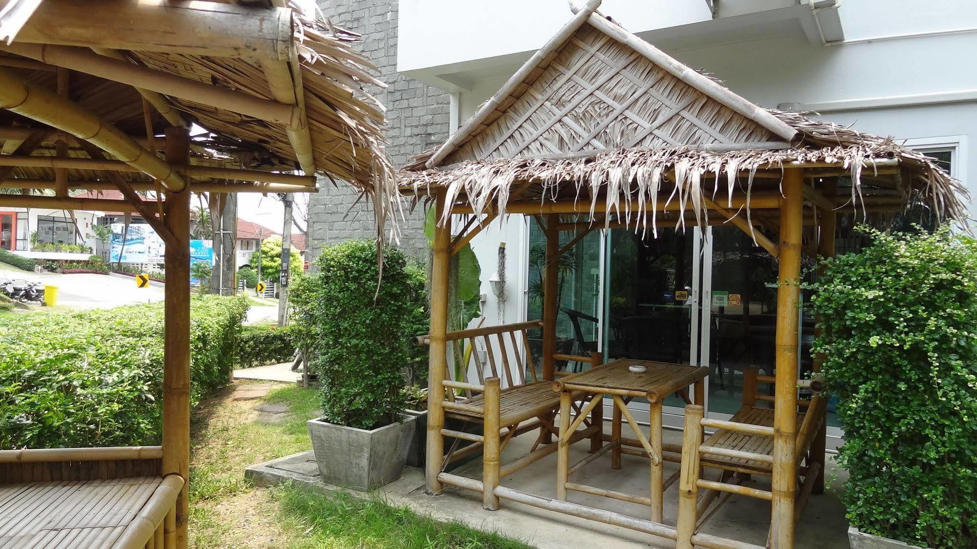 But Different Phuket Boutique Hotel Nai Harn Exteriör bild