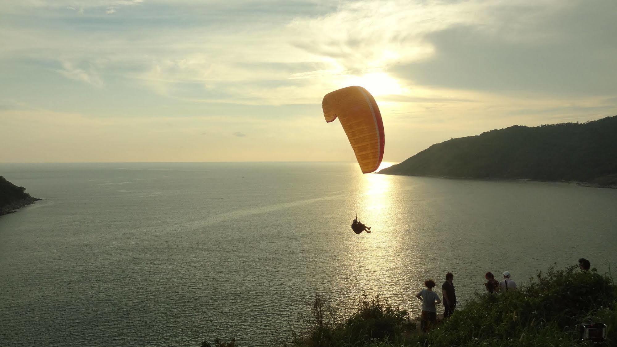 But Different Phuket Boutique Hotel Nai Harn Exteriör bild